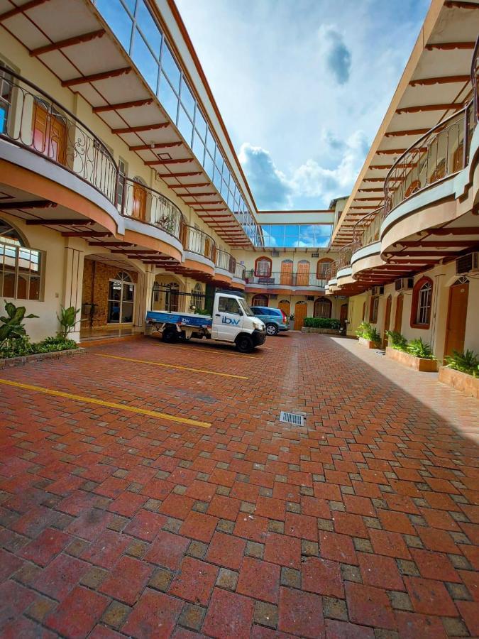 Hotel Continental Plaza San Miguel Exterior photo