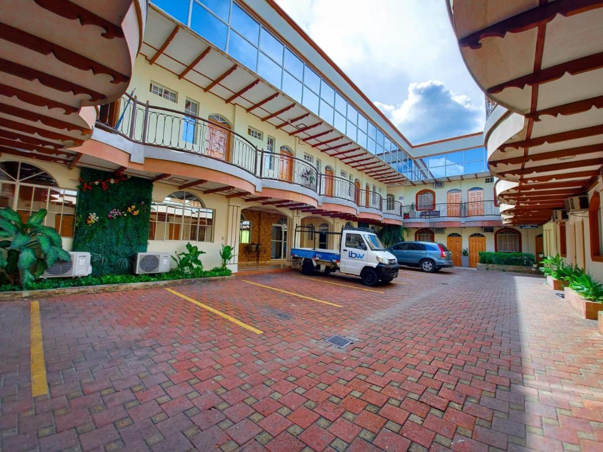 Hotel Continental Plaza San Miguel Exterior photo
